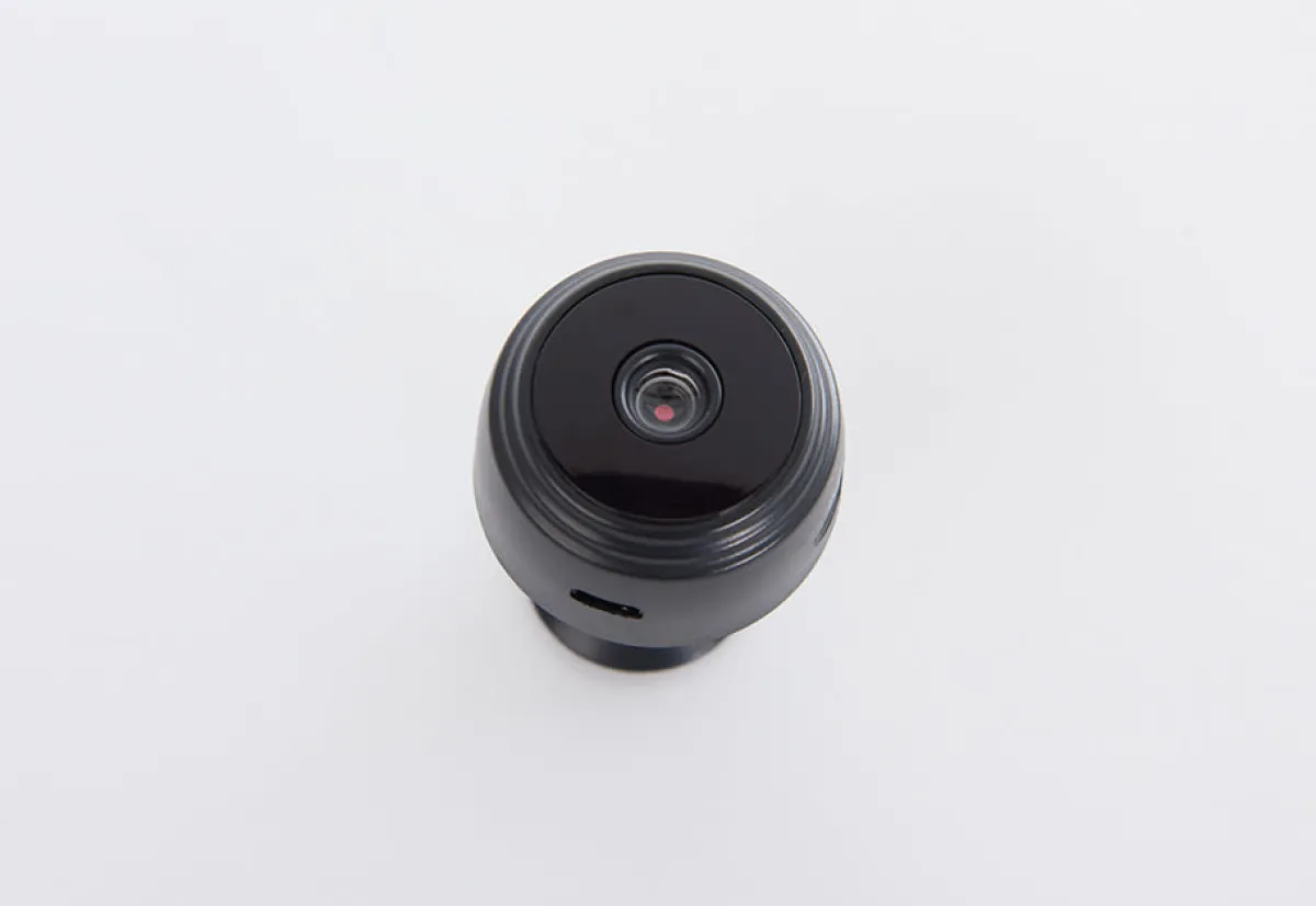 Sharper Image Wireless Magnetic Backup Camera