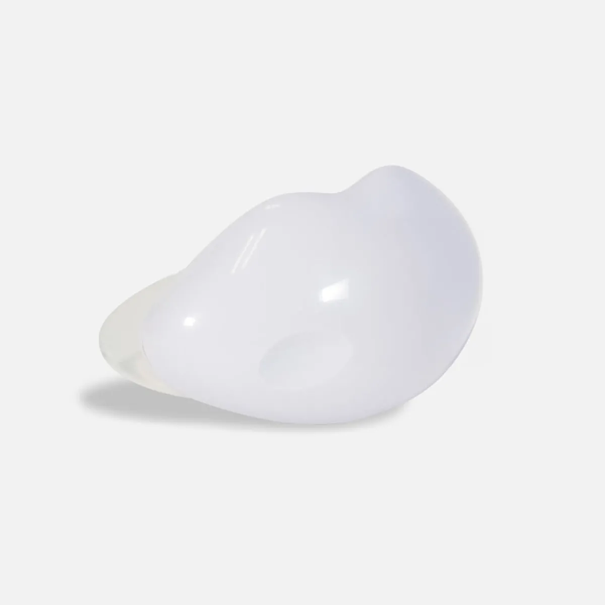 Prospera Corporation World's First At-Home Professional LED Lip Therapy Device